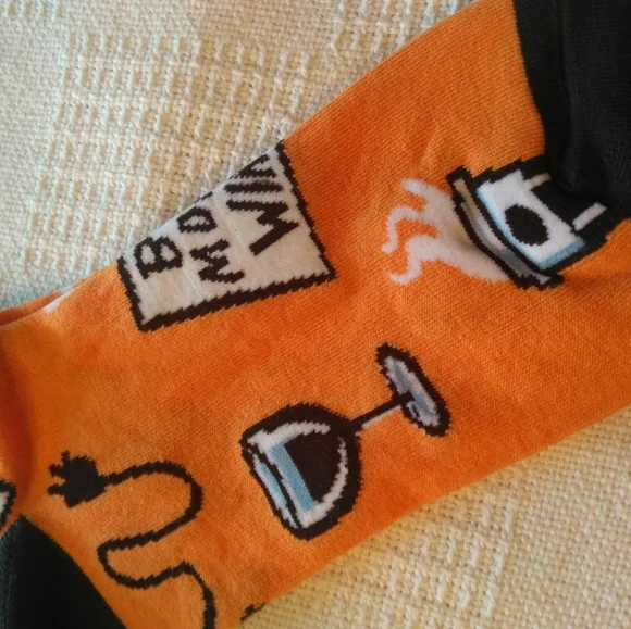 Primatives by Kathy LoL "Mom life is the best" socks - Picture 7 of 10